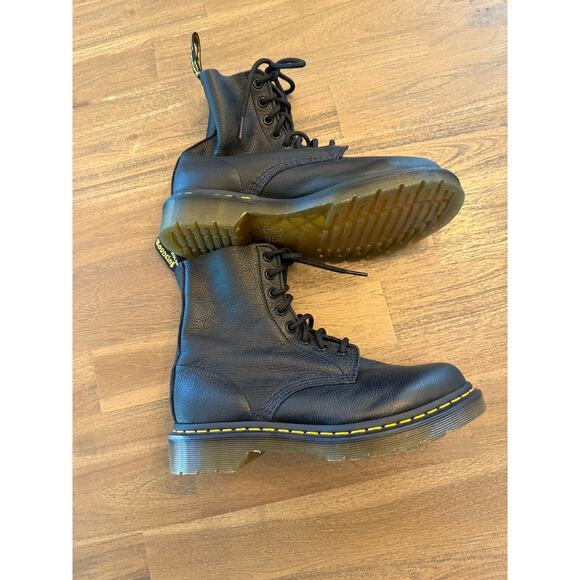 Dr. Martens1460 Pascal 8 Eye Boots in Virginia Leather Size 7L/6M - Picture 3 of 10